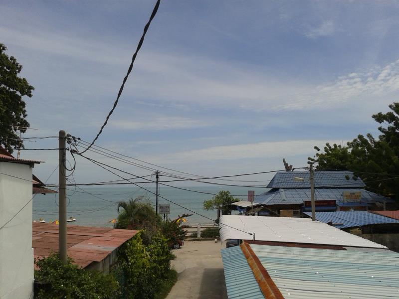 Et Budget Guest House Batu Feringgi Ngoại thất bức ảnh