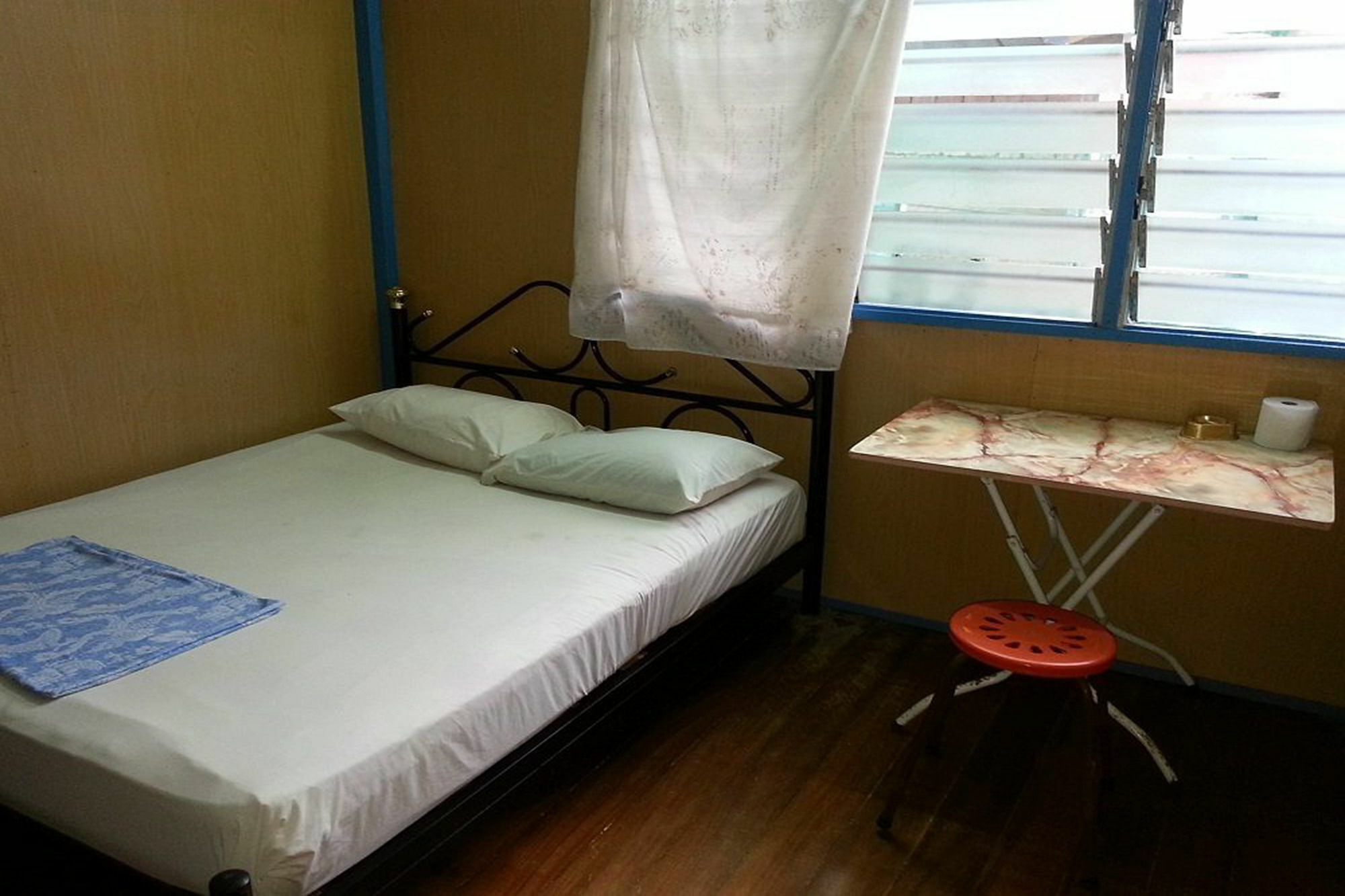 Et Budget Guest House Batu Feringgi Ngoại thất bức ảnh